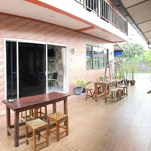Apartment Sirikul Mansion, Nai Yang Beach